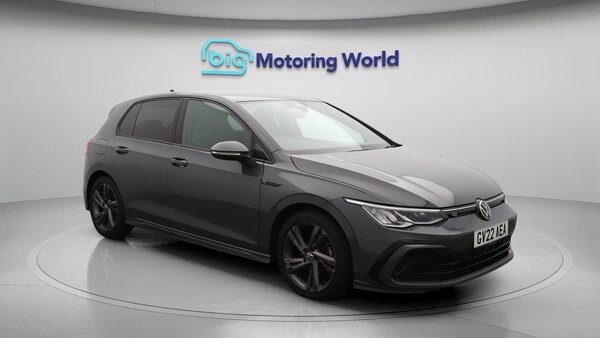 Used Volkswagen Golf 2022 for sale - 75741108: Photo 2