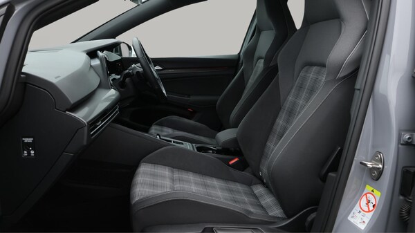 Used Volkswagen Golf 2021 for sale - 76109277: Photo 15