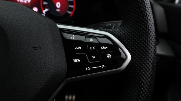 Used Volkswagen Golf 2021 for sale - 76109277: Photo 28