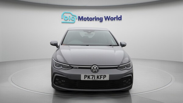 Used Volkswagen Golf 2021 for sale - 76109277: Photo 3