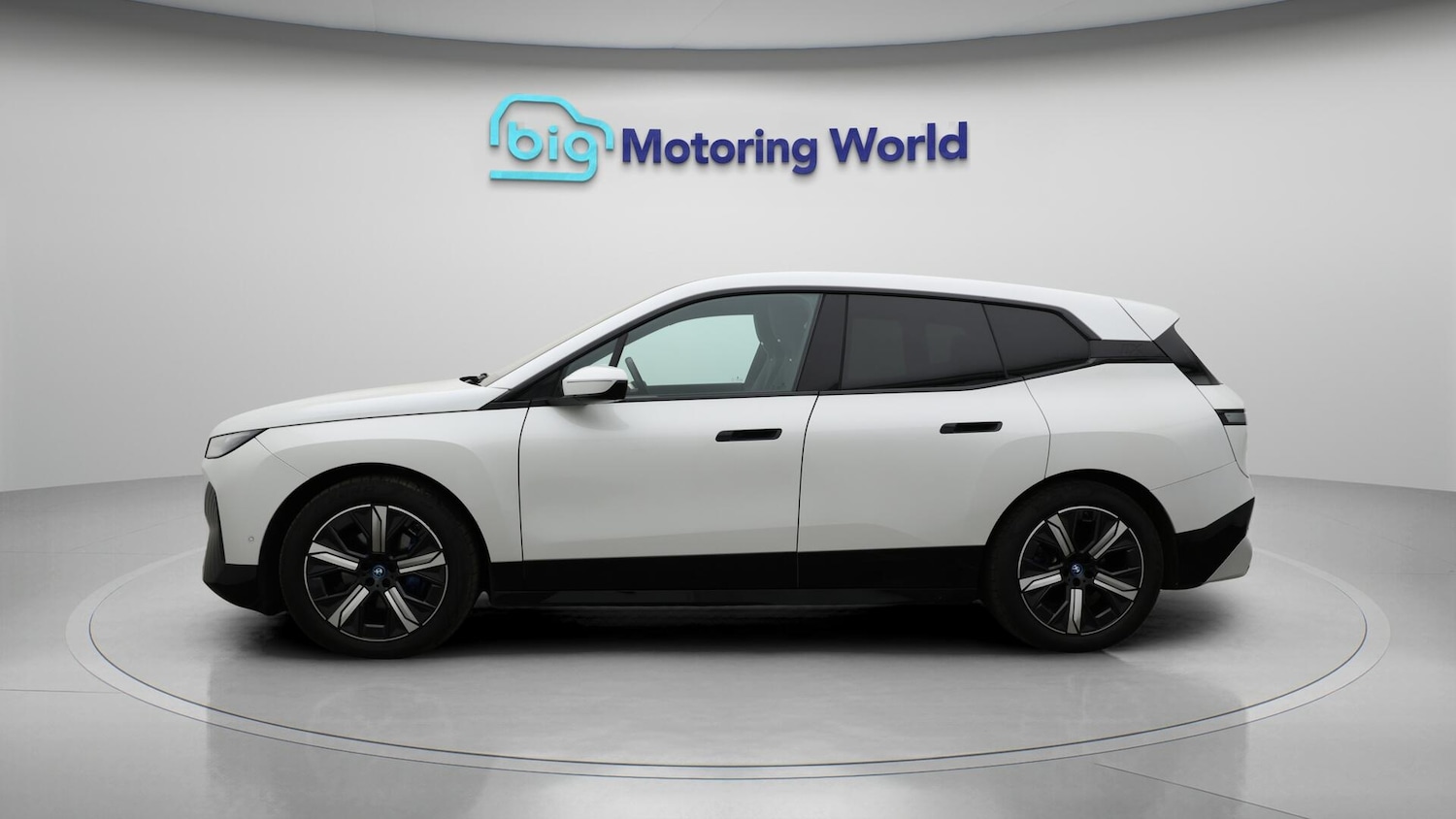 Used BMW iX 2022 for sale - 76633137: Photo 5