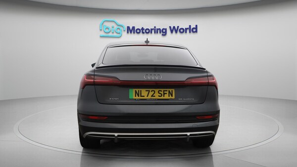 Used Audi e-tron 2022 for sale - 76199815: Photo 7