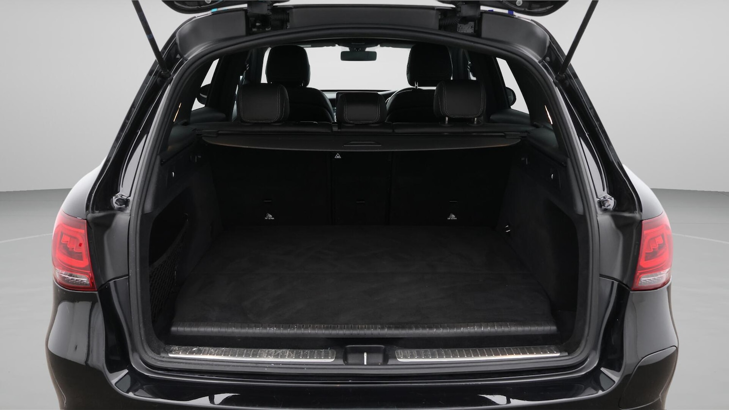 Used Mercedes-Benz GLC 2020 for sale - 76084180: Photo 17