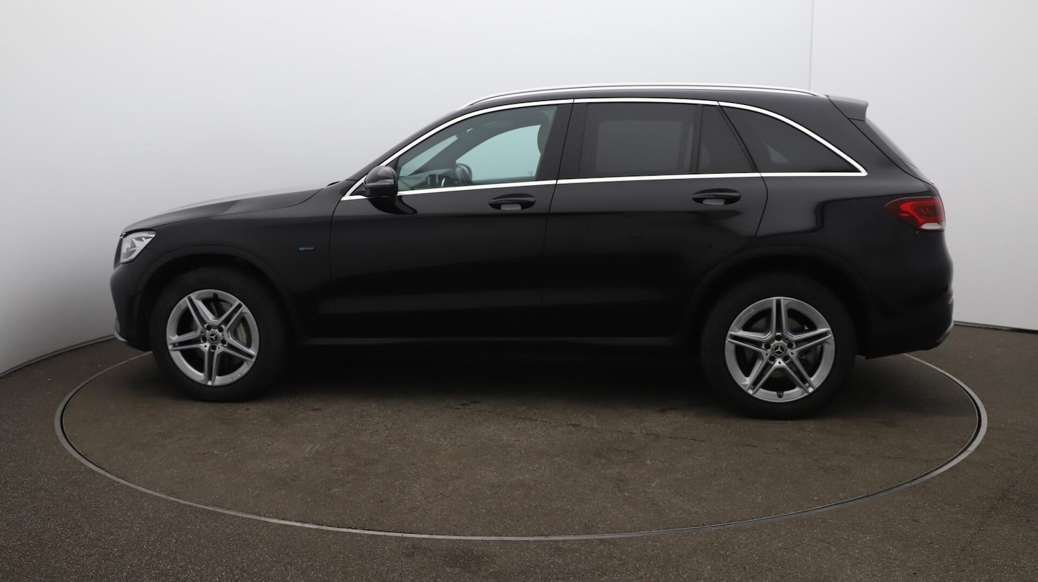 Used Mercedes-Benz GLC 2020 for sale - 76084180: Photo 64