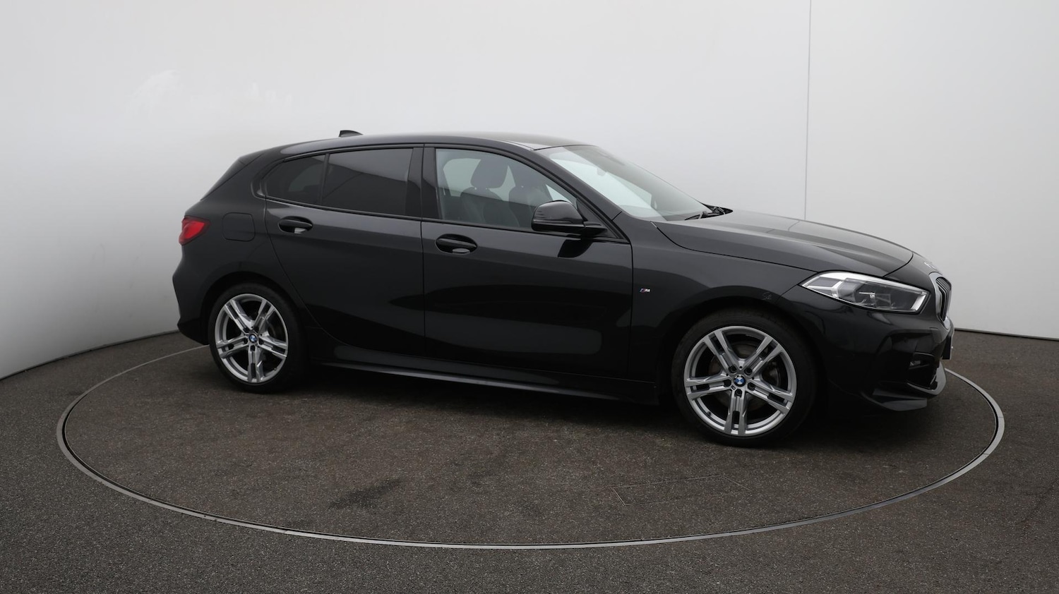 Used BMW 1 Series 2024 for sale - 76612757: Photo 46
