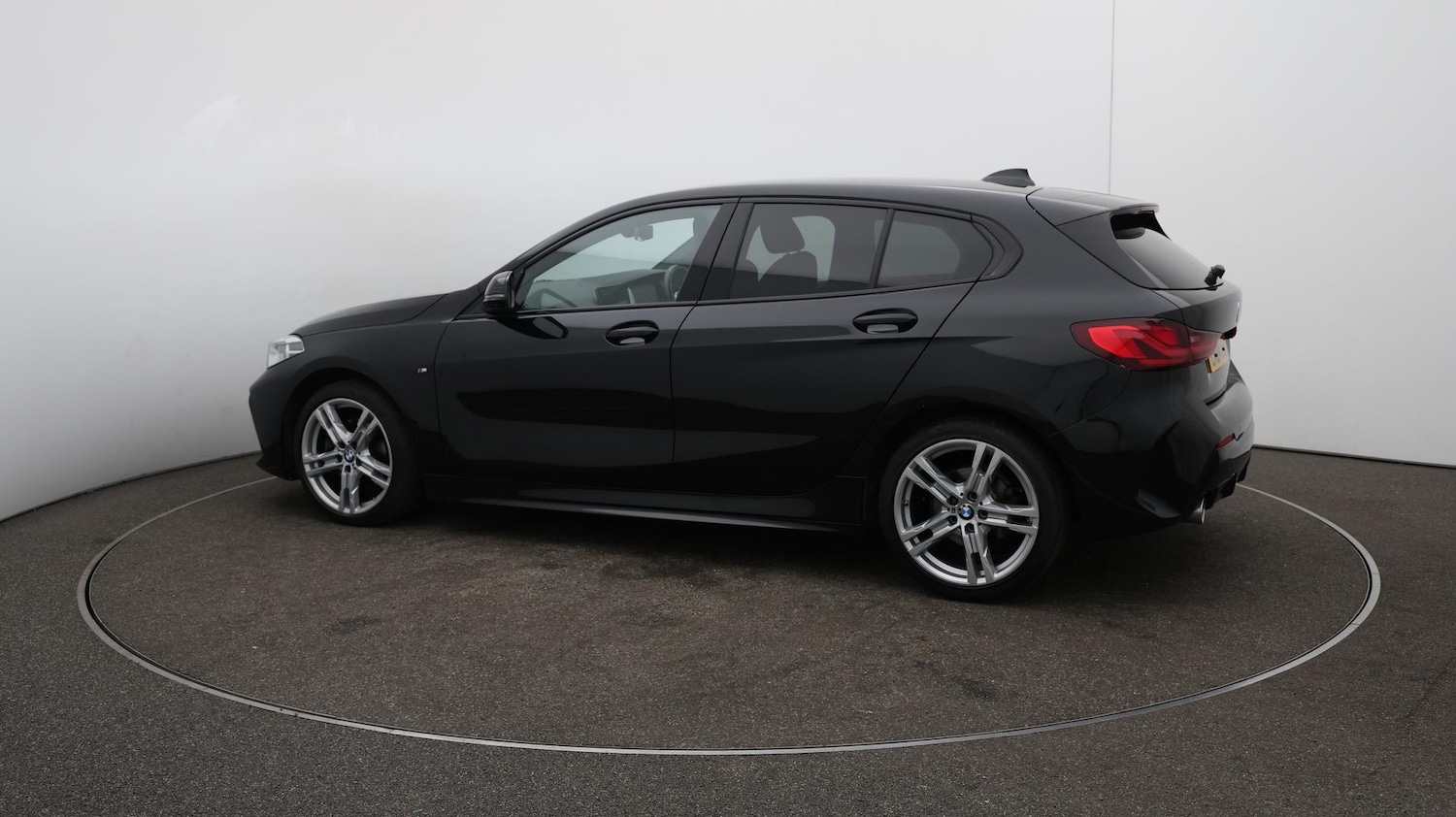 Used BMW 1 Series 2024 for sale - 76612757: Photo 47