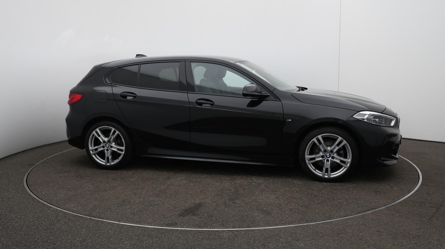 Used BMW 1 Series 2024 for sale - 76612757: Photo 48