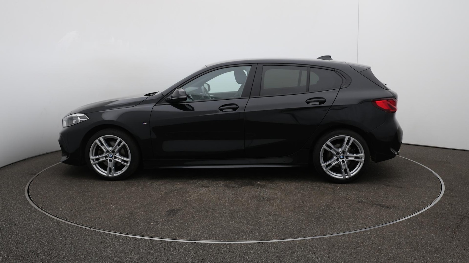 Used BMW 1 Series 2024 for sale - 76612757: Photo 64