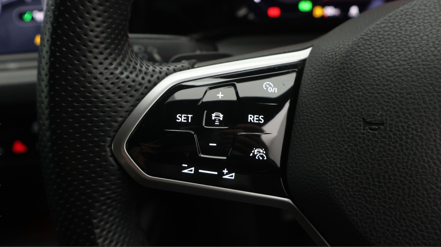 Used Volkswagen Golf 2020 for sale - 77207630: Photo 29