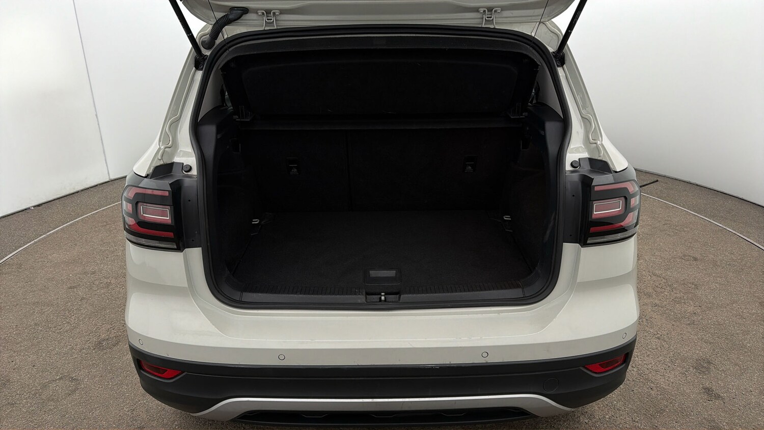 Used Volkswagen T-Cross 2023 for sale - 78000852: Photo 16