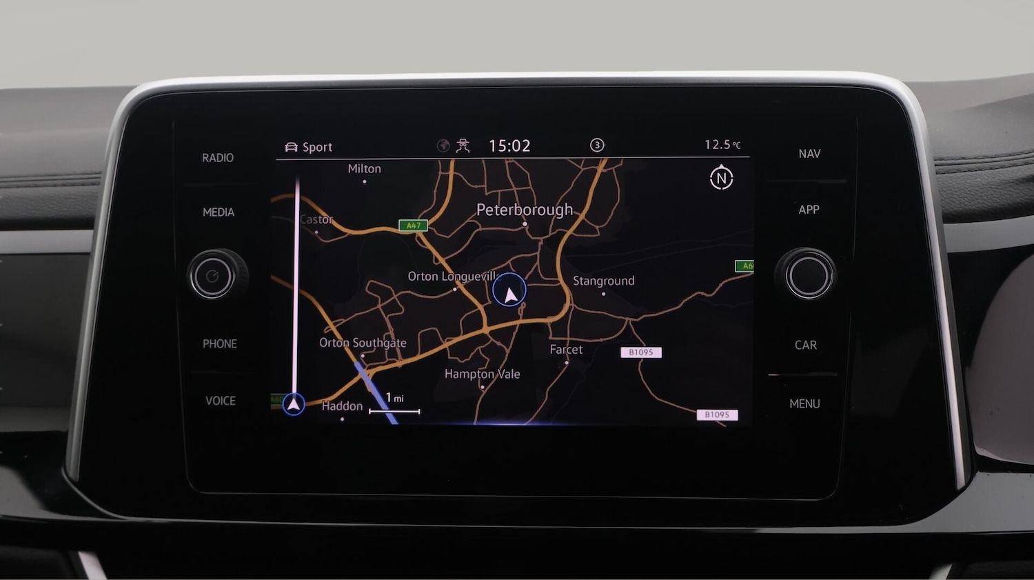 Used Volkswagen T-Roc 2022 for sale - 76771751: Photo 12