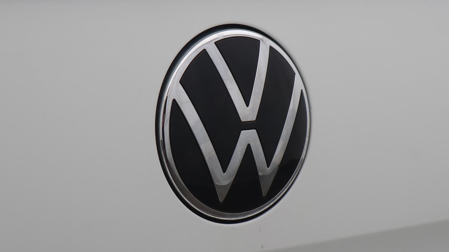 Used Volkswagen T-Roc 2022 for sale - 76771751: Photo 22