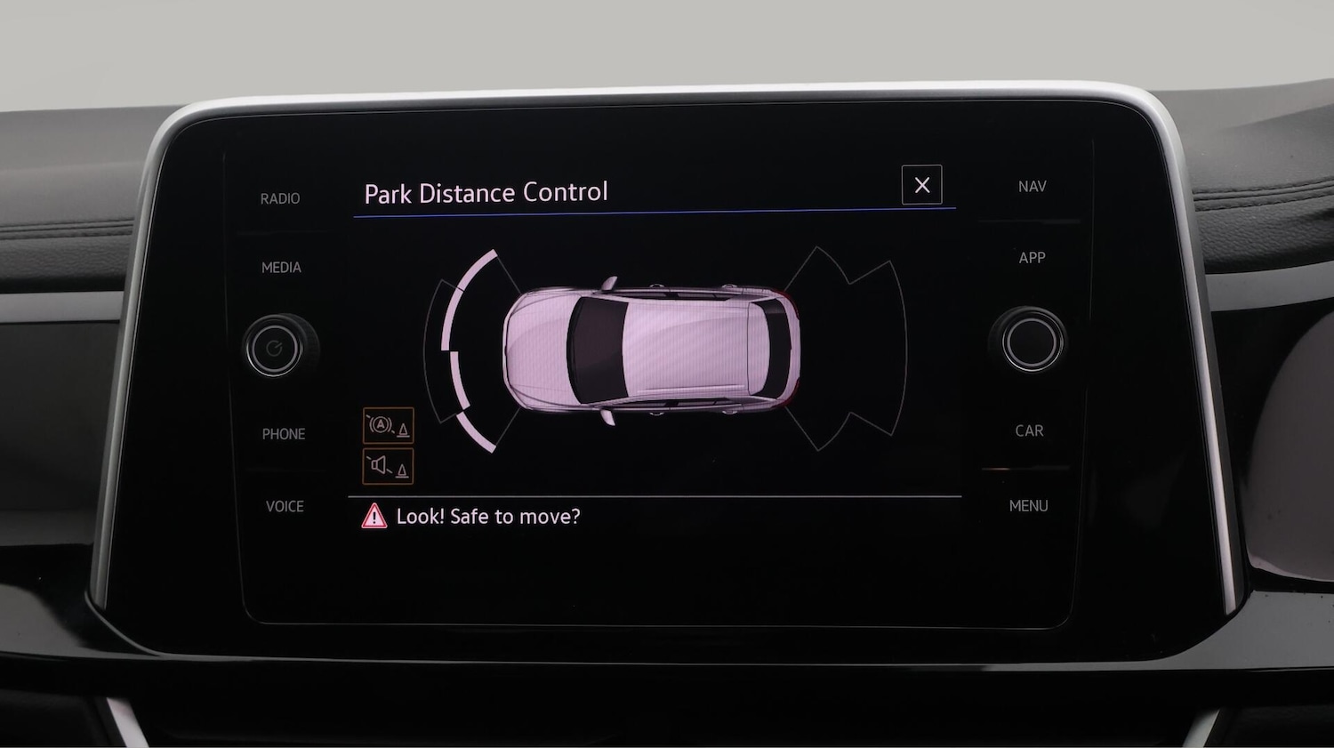 Used Volkswagen T-Roc 2022 for sale - 76771751: Photo 26