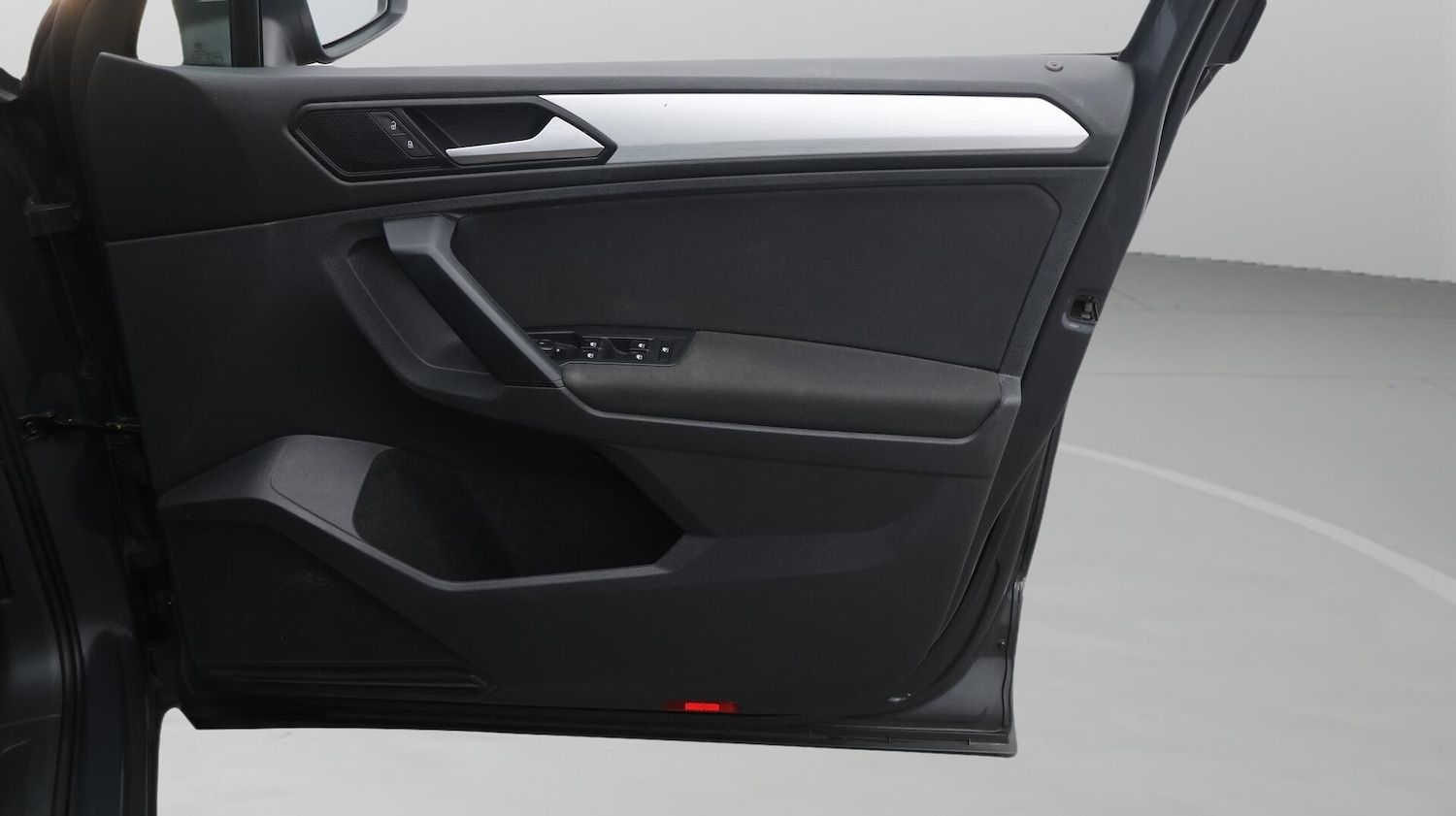 Used Volkswagen Tiguan 2020 for sale - 76433206: Photo 16