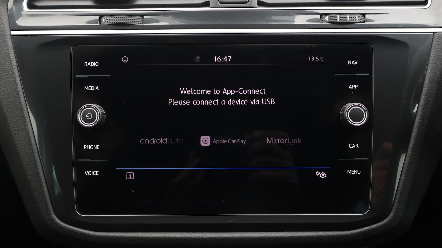 Used Volkswagen Tiguan 2020 for sale - 76433206: Photo 26