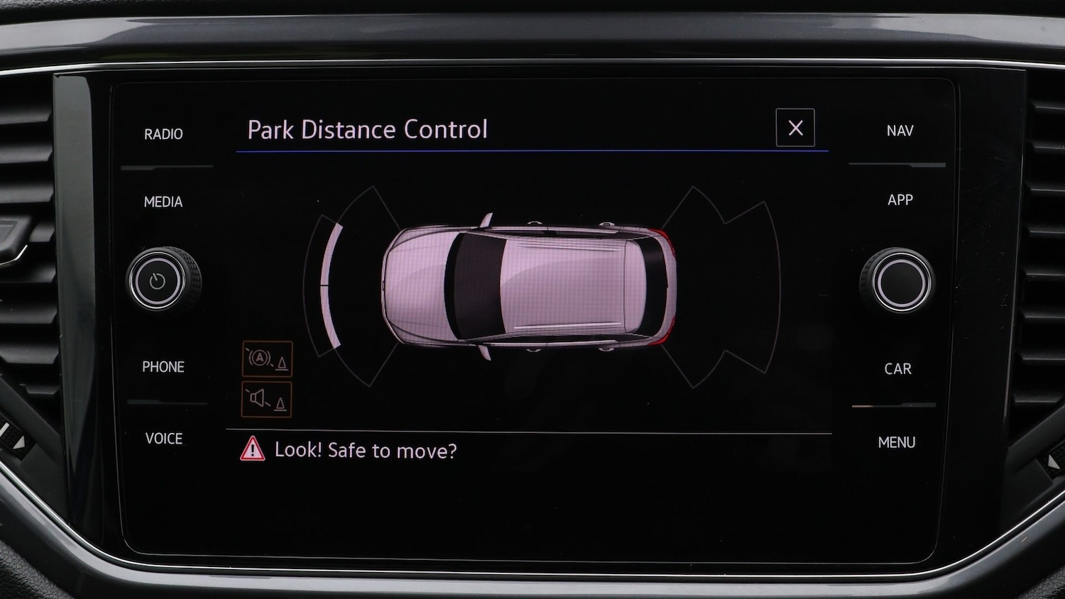 Used Volkswagen T-Roc 2021 for sale - 77643910: Photo 20