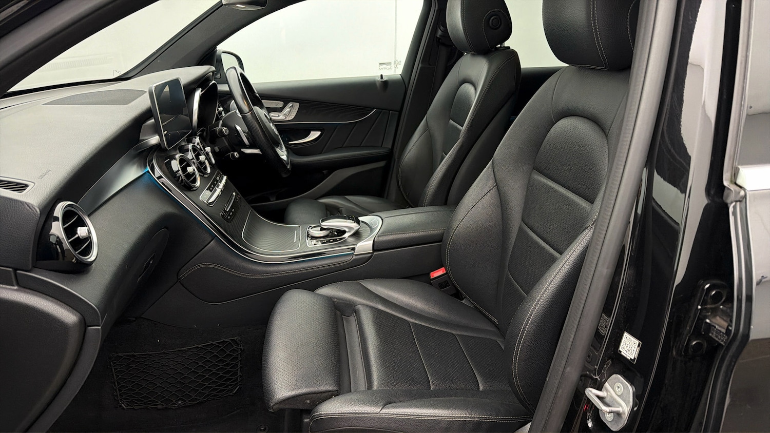 Used Mercedes-Benz GLC 2019 for sale - 78089386: Photo 13