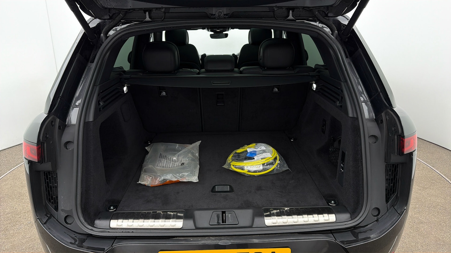 Used Land Rover Range Rover Sport 2025 for sale - 77961649: Photo 16