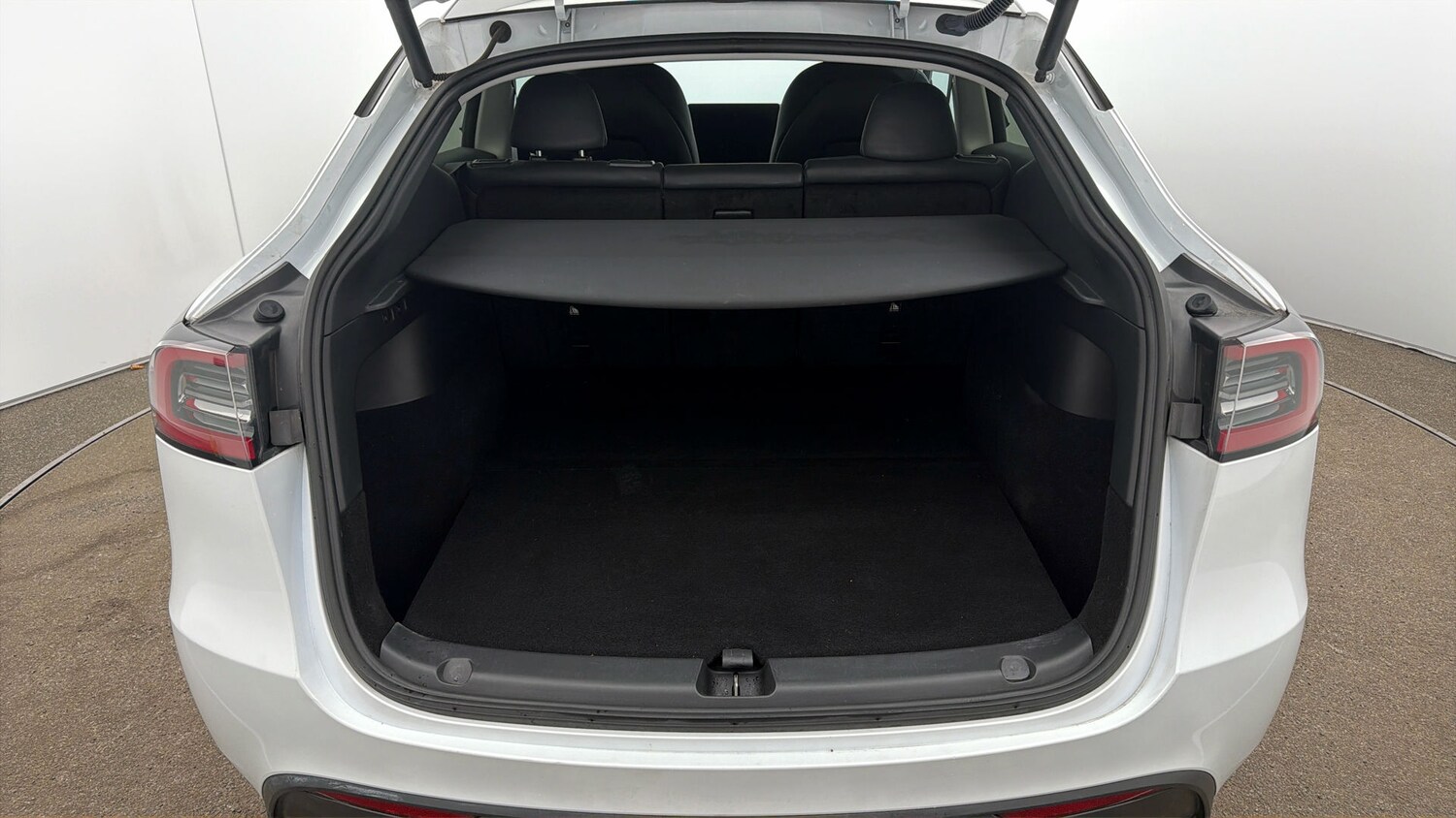 Used Tesla Model Y 2023 for sale - 78089385: Photo 16