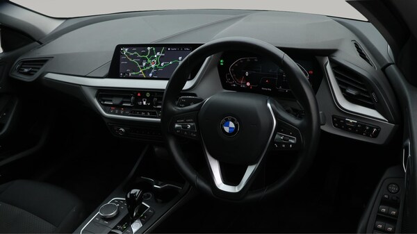 Used BMW 1 Series 2024 for sale - 75552830: Photo 10