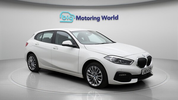 Used BMW 1 Series 2024 for sale - 75552830: Photo 2