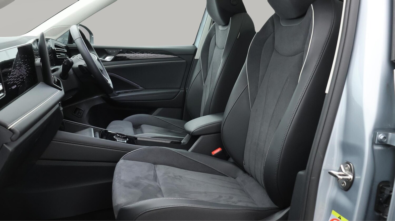 Used Volkswagen Tiguan 2024 for sale - 76083838: Photo 15