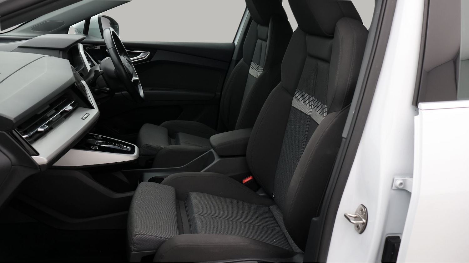 Used Audi Q4 e-tron 2021 for sale - 77432441: Photo 14