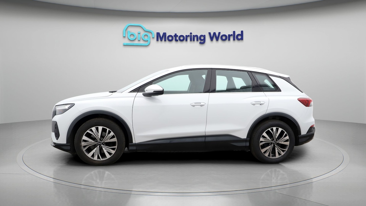 Used Audi Q4 e-tron 2021 for sale - 77432441: Photo 4