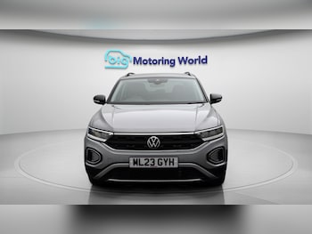 Used Volkswagen T-Roc 2023 for sale - 79186434: Photo
