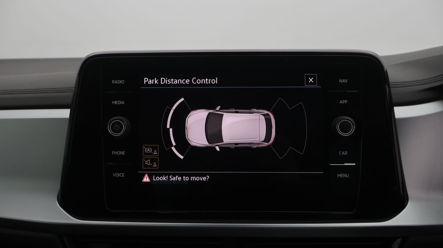 Used Volkswagen T-Roc 2022 for sale - 77337818: Photo 24