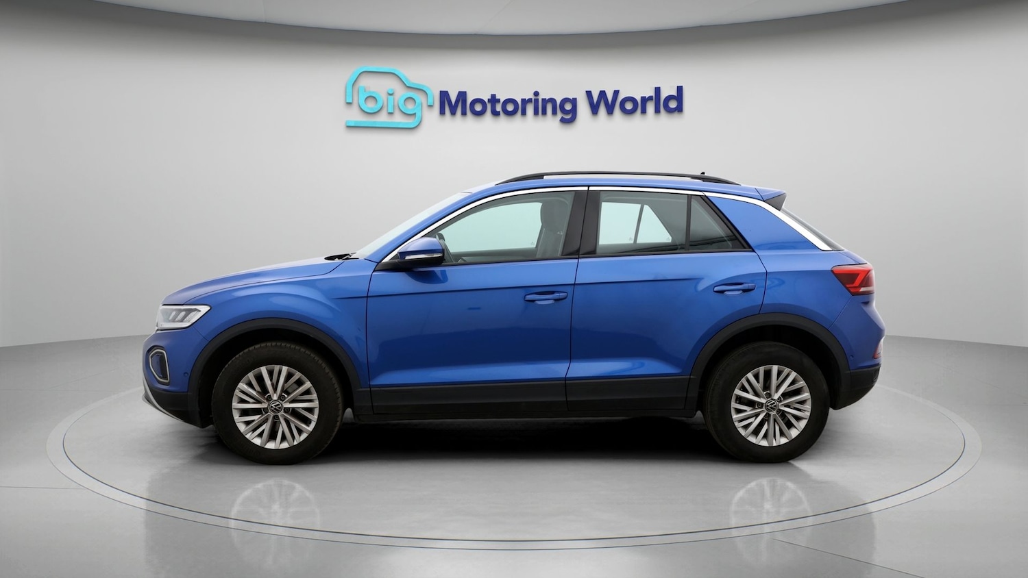 Used Volkswagen T-Roc 2022 for sale - 77337818: Photo 4