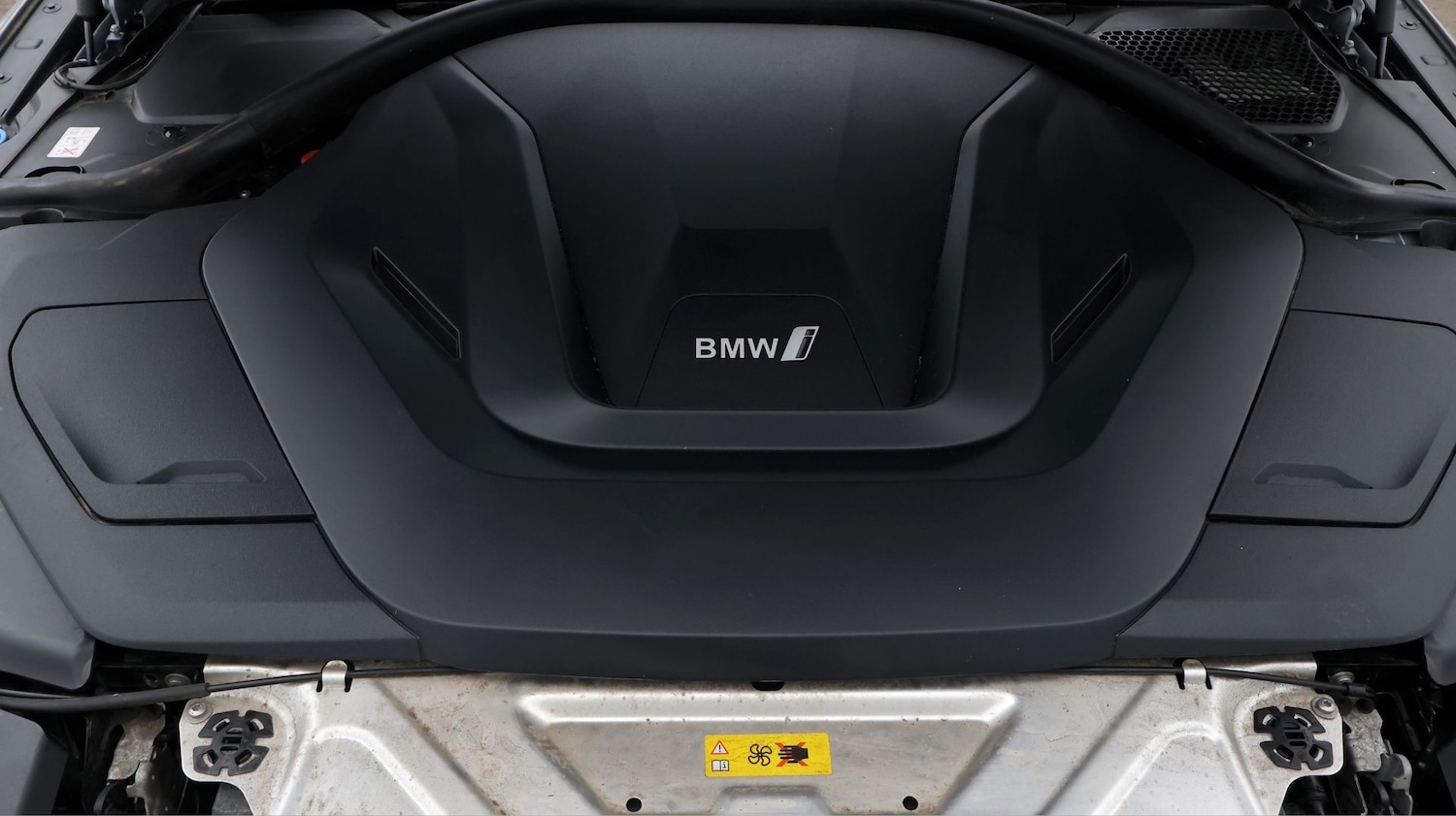 Used BMW i4 2022 for sale - 77628619: Photo 19