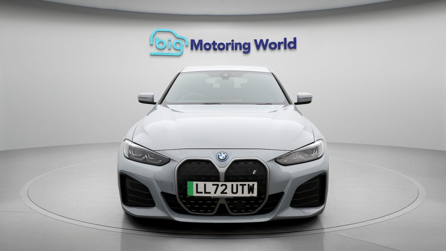 Used BMW i4 2022 for sale - 77628619: Photo 2