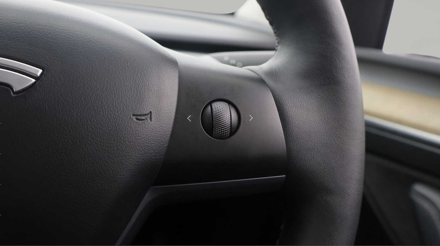 Used Tesla Model Y 2022 for sale - 77437998: Photo 26