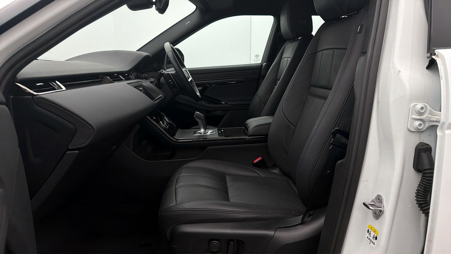 Used Land Rover Range Rover Evoque 2023 for sale - 77921488: Photo 13