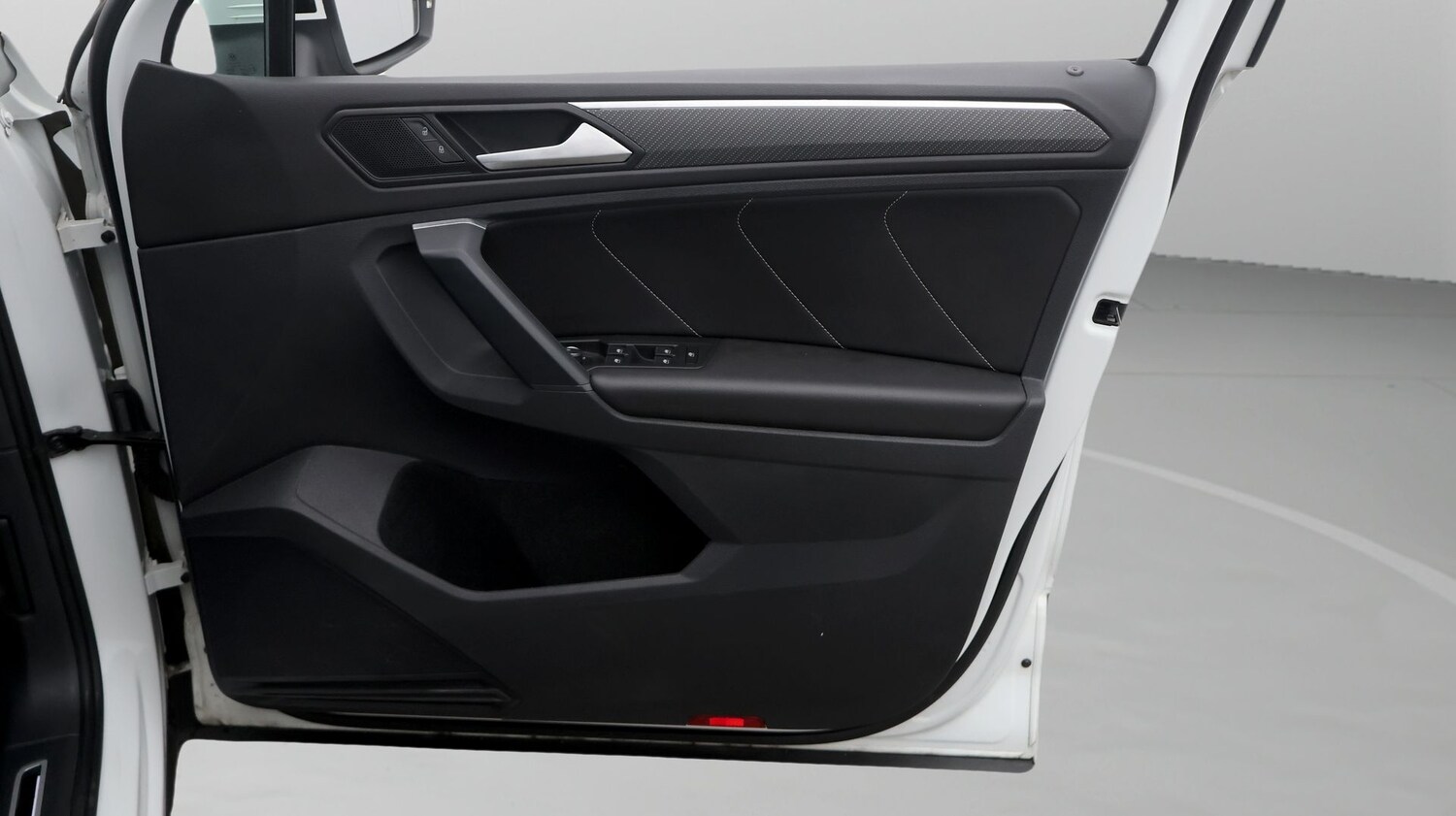 Used Volkswagen Tiguan 2022 for sale - 77700942: Photo 15