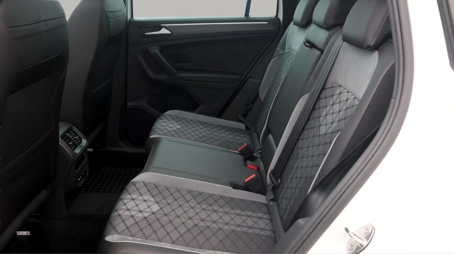 Used Volkswagen Tiguan 2022 for sale - 77700942: Photo 16