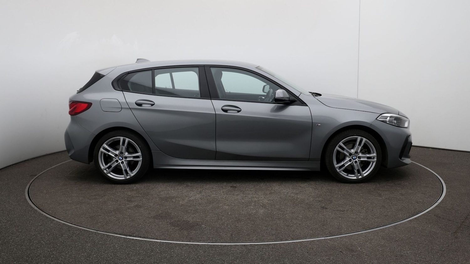 Used BMW 1 Series 2023 for sale - 76810429: Photo 42