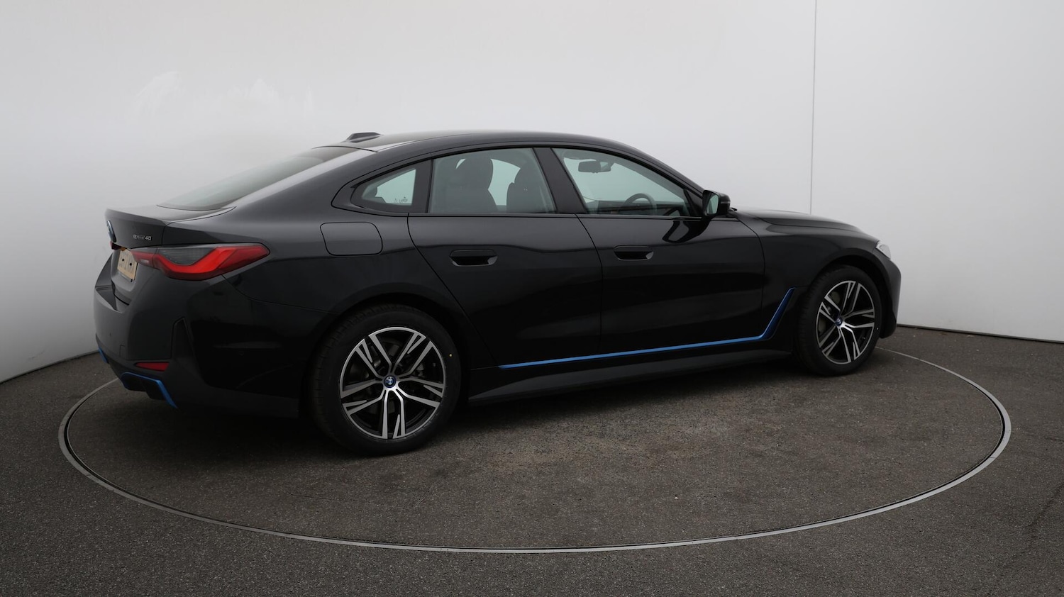 Used BMW i4 2022 for sale - 76084259: Photo 53