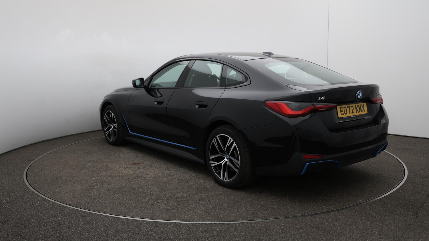 Used BMW i4 2022 for sale - 76084259: Photo 63
