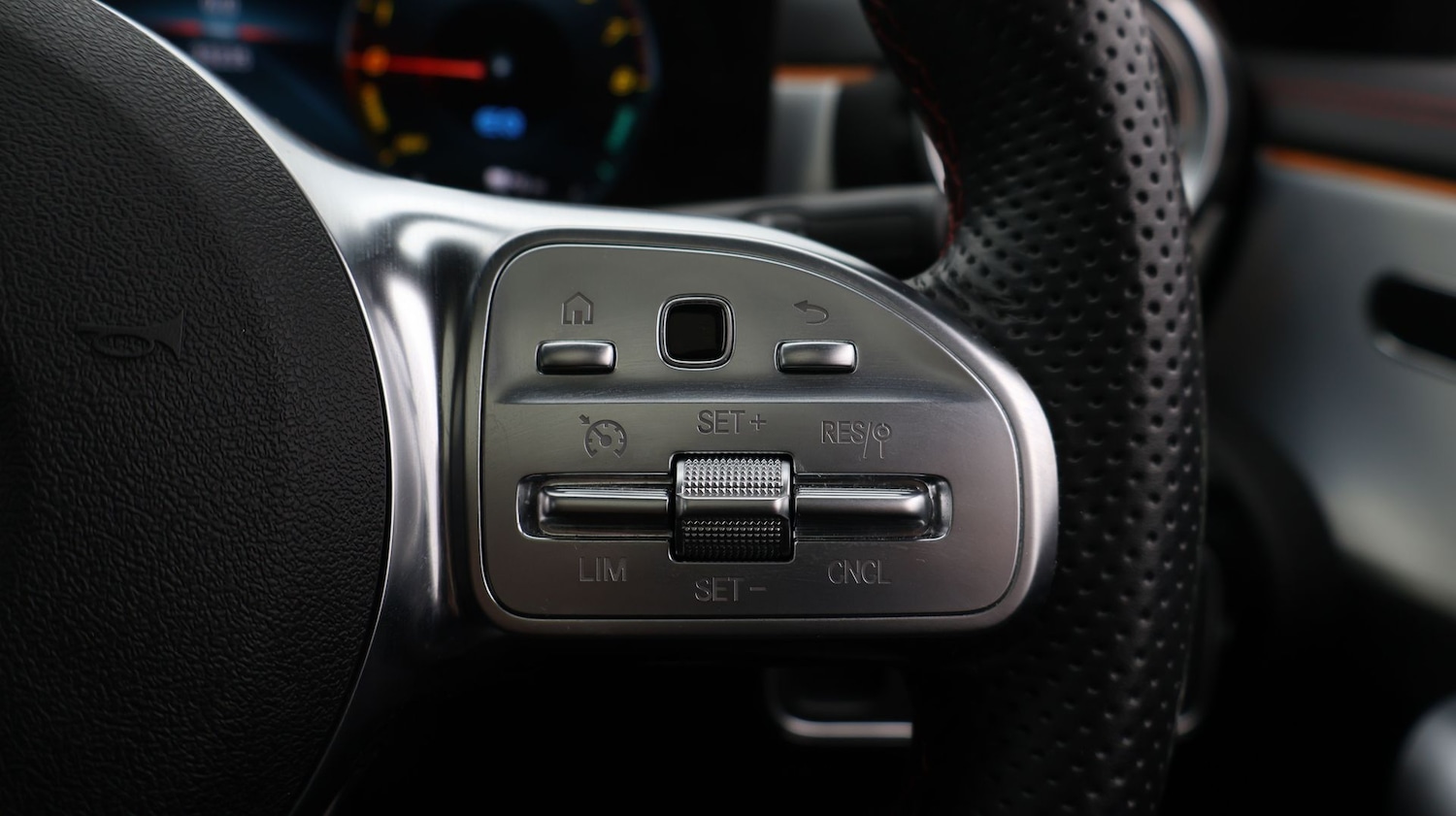 Used Mercedes-Benz CLA 2023 for sale - 77274395: Photo 27