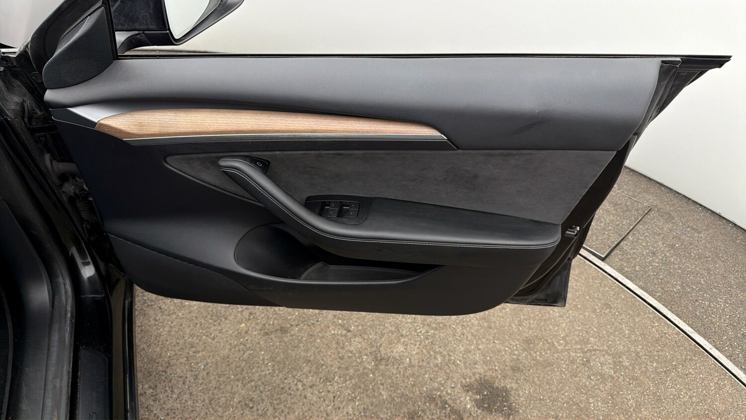 Used Tesla Model 3 for sale - 77871849: Photo 14