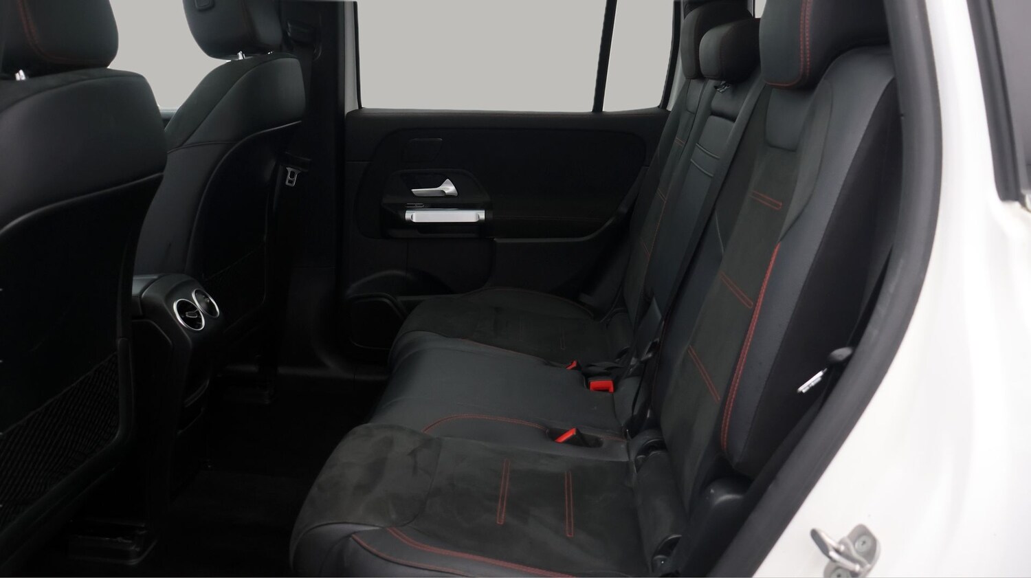 Used Mercedes-Benz EQB 2023 for sale - 77931399: Photo 16