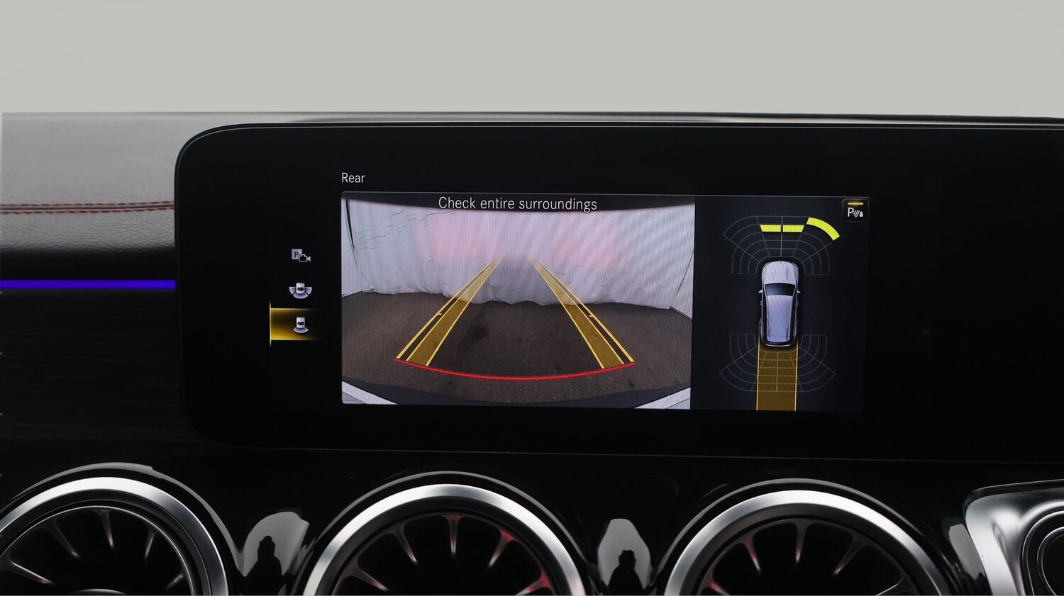 Used Mercedes-Benz EQB 2023 for sale - 77931399: Photo 28