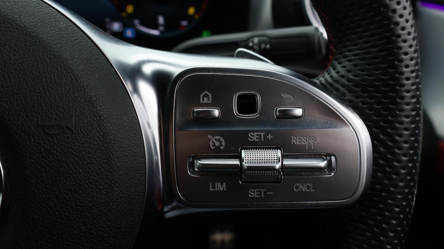 Used Mercedes-Benz CLA 2022 for sale - 76549053: Photo 24