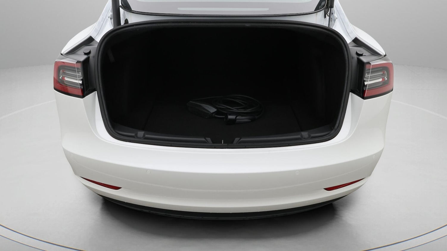 Used Tesla Model 3 2021 for sale - 76743069: Photo 18