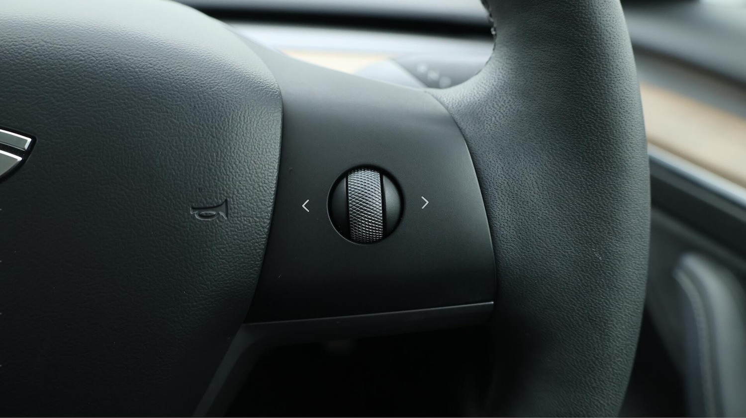 Used Tesla Model 3 2021 for sale - 76743069: Photo 25