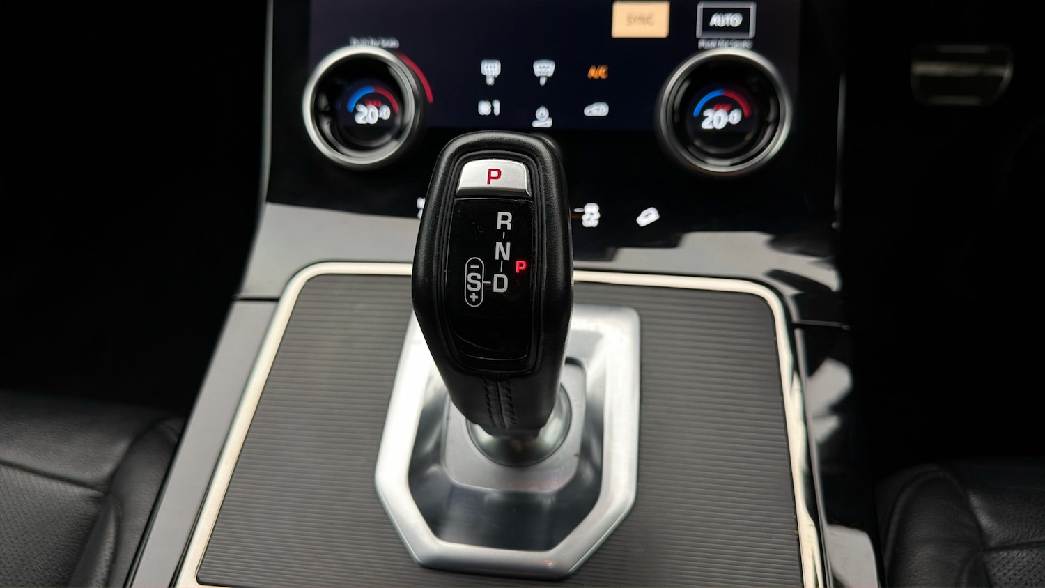 Used Land Rover Range Rover Evoque 2021 for sale - 77998621: Photo 23