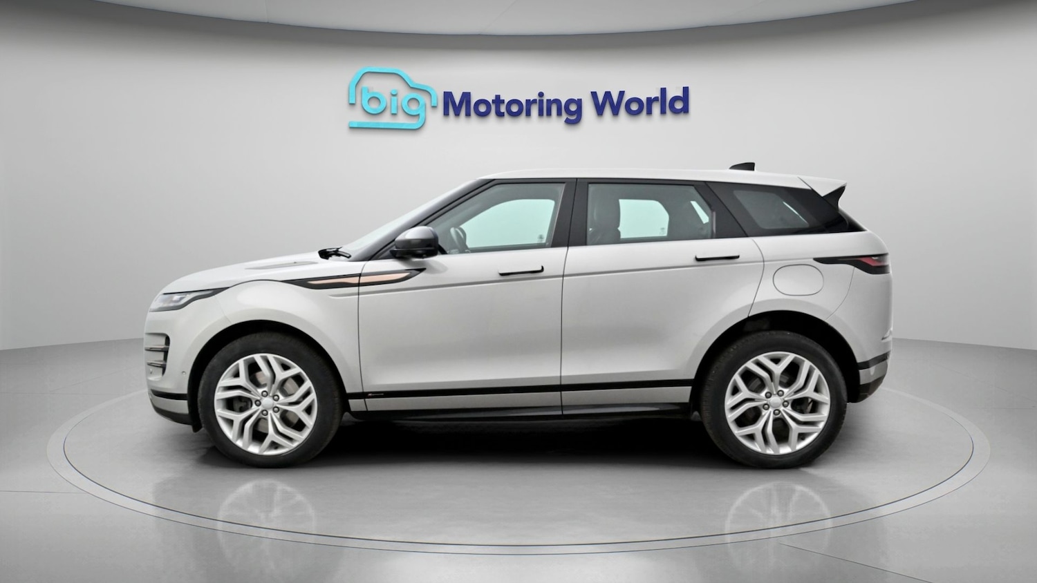 Used Land Rover Range Rover Evoque 2021 for sale - 77998621: Photo 4