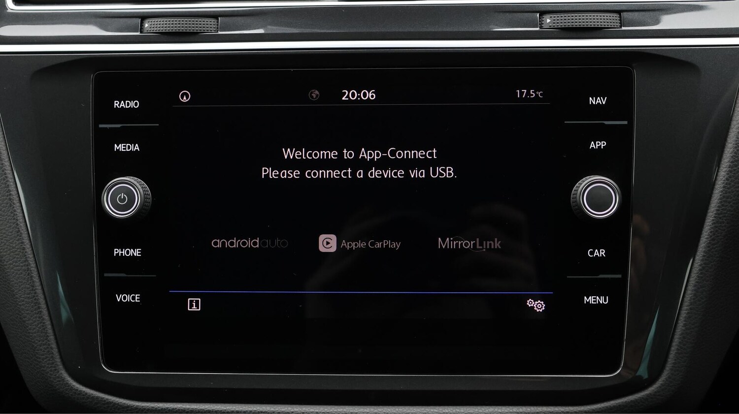 Used Volkswagen Tiguan 2019 for sale - 76498650: Photo 26